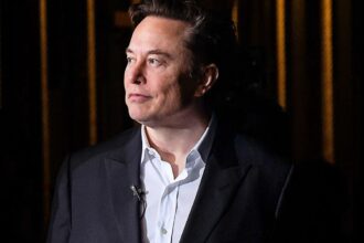 Elon Musk Trolls Disney CEO in April Fool's Disney Tweet