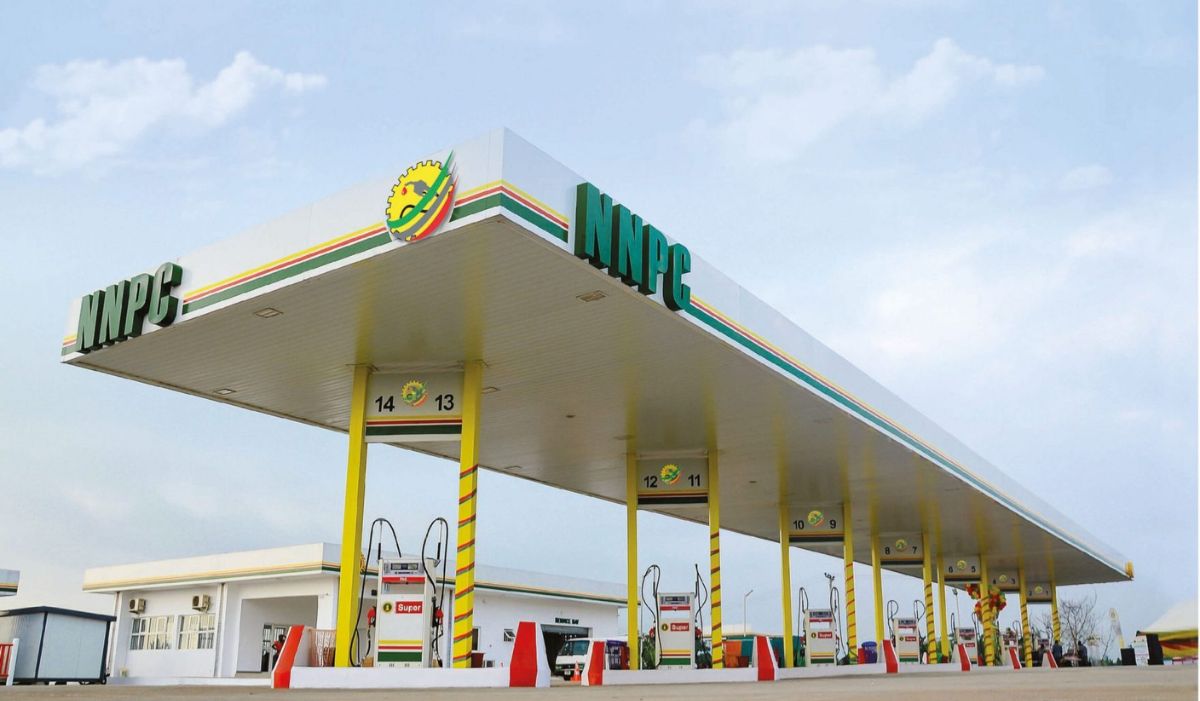 NNPCL Raises Petrol Price to ₦915 per Litre in Lagos and Abuja