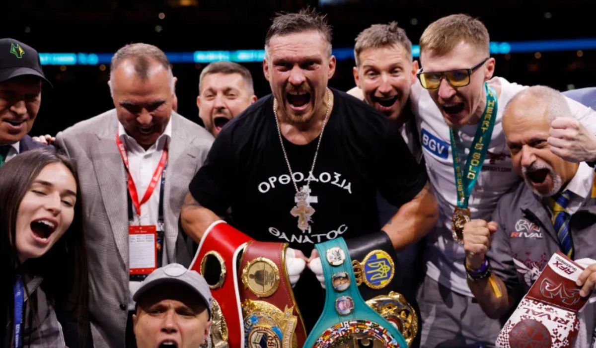 Oleksandr Usyk Declares 'It's Time To Rest' After Dominant Knockout Win Over Daniel Dubois