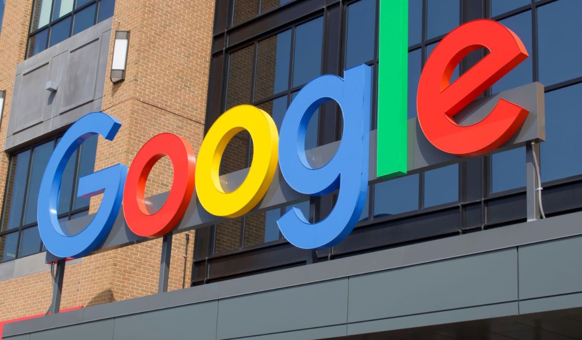 Google Boosts Stake in Bitcoin Miner as Stock Skyrockets Nearly 90%
