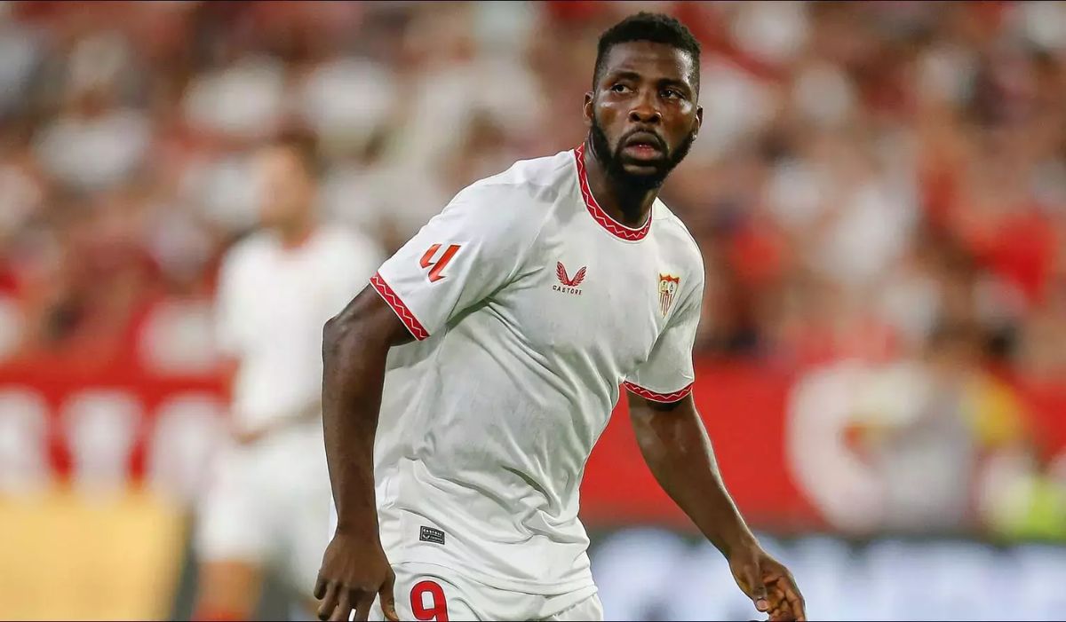 Pumas UNAM Target Super Eagles Star Kelechi Iheanacho in Surprise Transfer Move