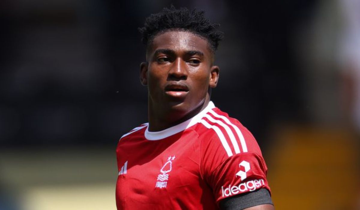 Awoniyi Snubbed: Nottingham Forest Leave Star Striker Out of Europa League Squad