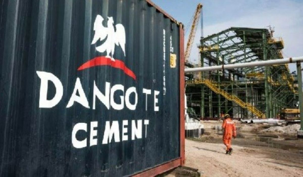 Nigerian Stocks Extend Rally as Dangote Cement Leads Gains