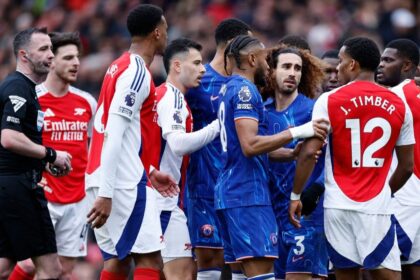 EPL Weekend Round-Up: Arsenal Held by 10-Man Chelsea, Liverpool Back on Track