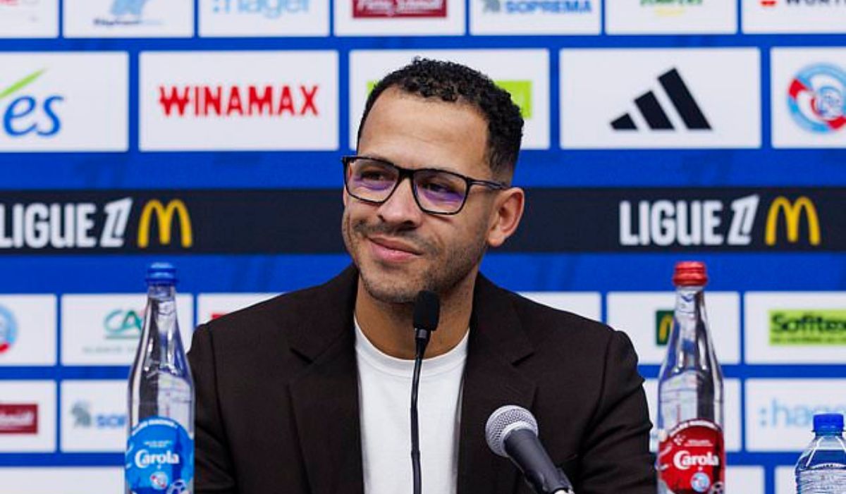 Chelsea Ready to Back Liam Rosenior with €150M Summer Spending Spree