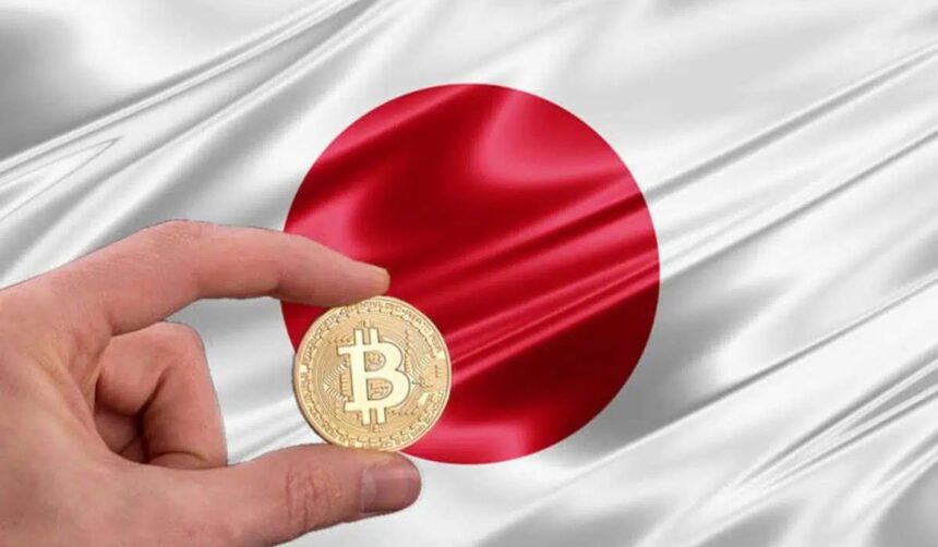Yen Intervention Fears Pressure Bitcoin as Investors Flee to Gold